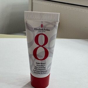 5/$15 💫Elizabeth Arden Eight Hour Hydrating Moisturizer